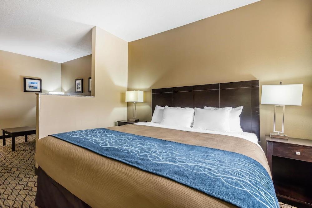 Comfort Inn & Suites Crystal Inn Sportsplex Gulfport Bagian luar foto