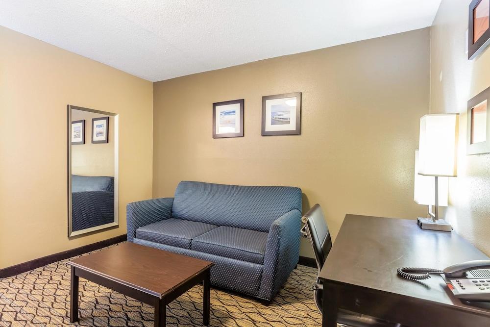 Comfort Inn & Suites Crystal Inn Sportsplex Gulfport Bagian luar foto
