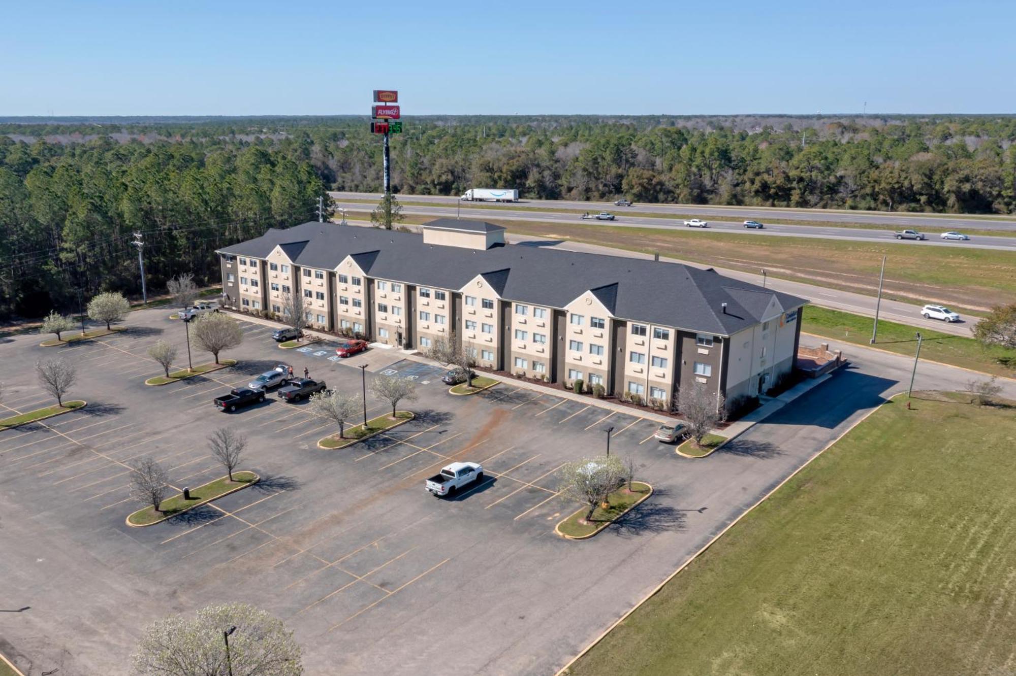 Comfort Inn & Suites Crystal Inn Sportsplex Gulfport Bagian luar foto